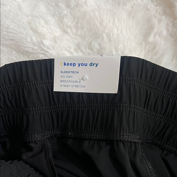 Old Navy High Rise Sleektech Barrel Joggers Black size: L TALL - Picture 6 of 7